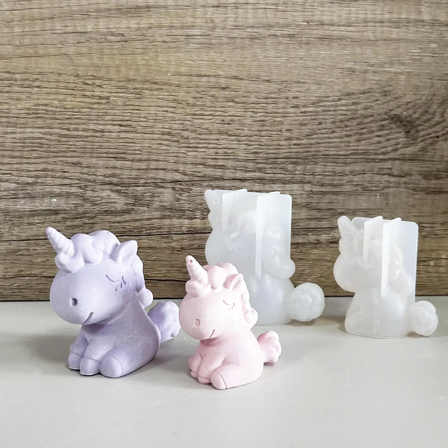 3D 幾何学的なシリコーンユニコーン猫鹿クマ型ソープキャンド - Candle Making Factory のレビューと価格
